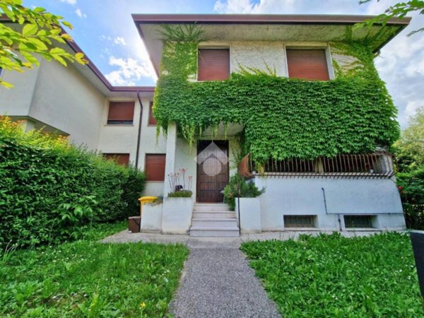 casa indipendente in vendita a Treviso in zona San Giuseppe