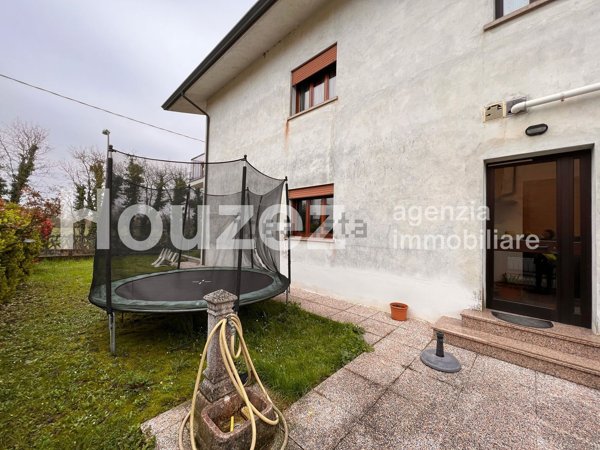 casa indipendente in vendita a Treviso in zona Canizzano