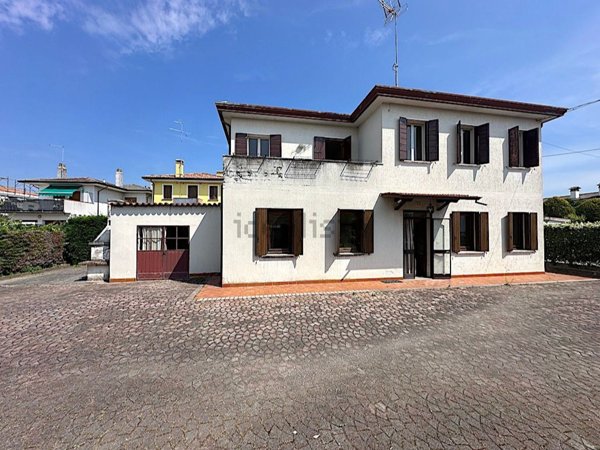 casa indipendente in vendita a Treviso in zona Canizzano