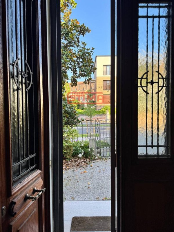 casa indipendente in vendita a Treviso in zona Centro Storico