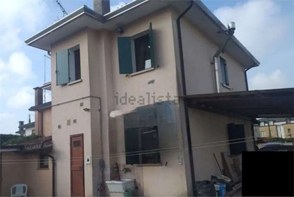 casa indipendente in vendita a Treviso in zona San Pelaio