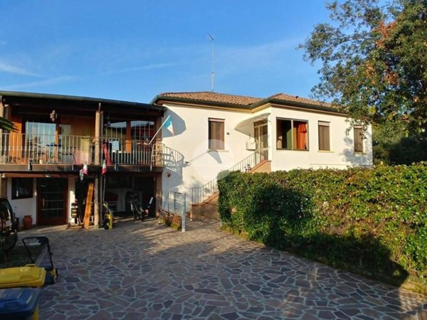 appartamento in vendita a Treviso in zona Centro Storico