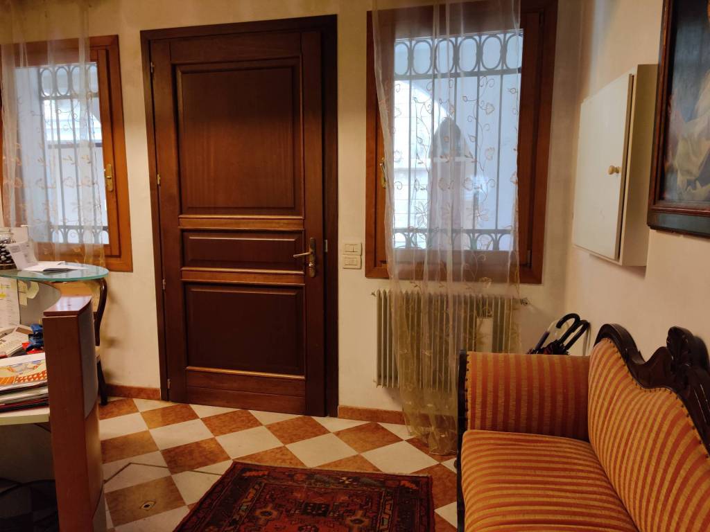 intera palazzina in vendita a Treviso in zona Centro Storico