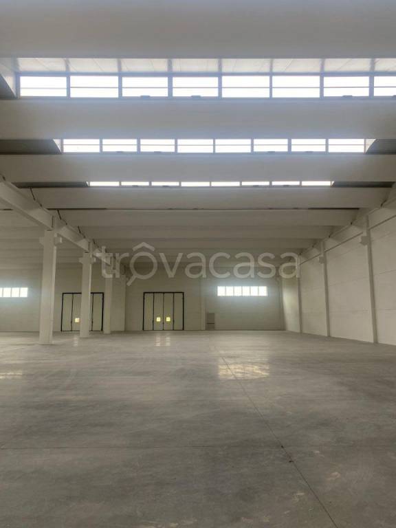 capannone in vendita a Treviso in zona Monigo
