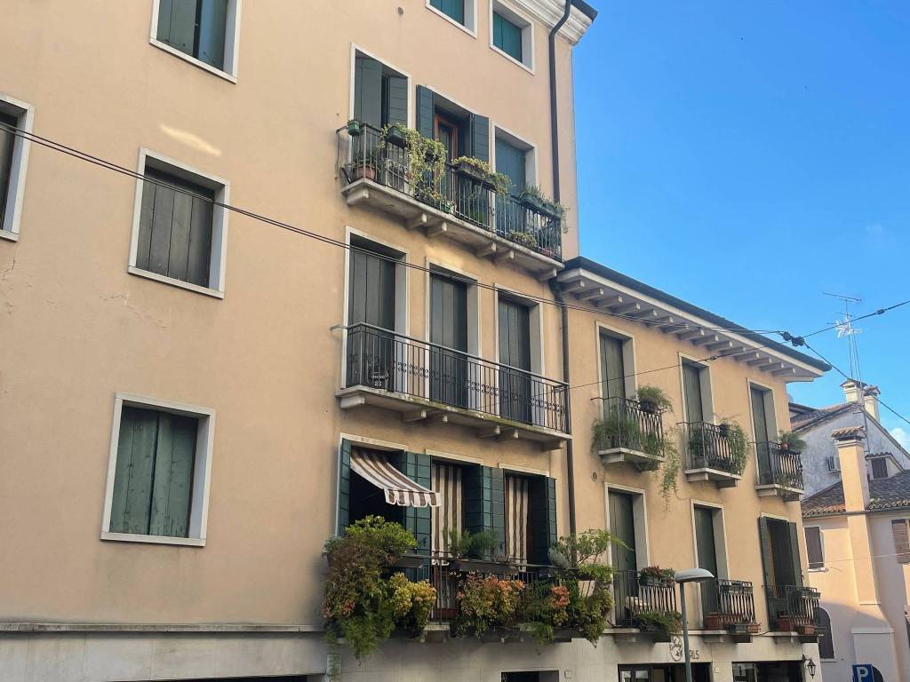 appartamento in vendita a Treviso in zona Centro Storico