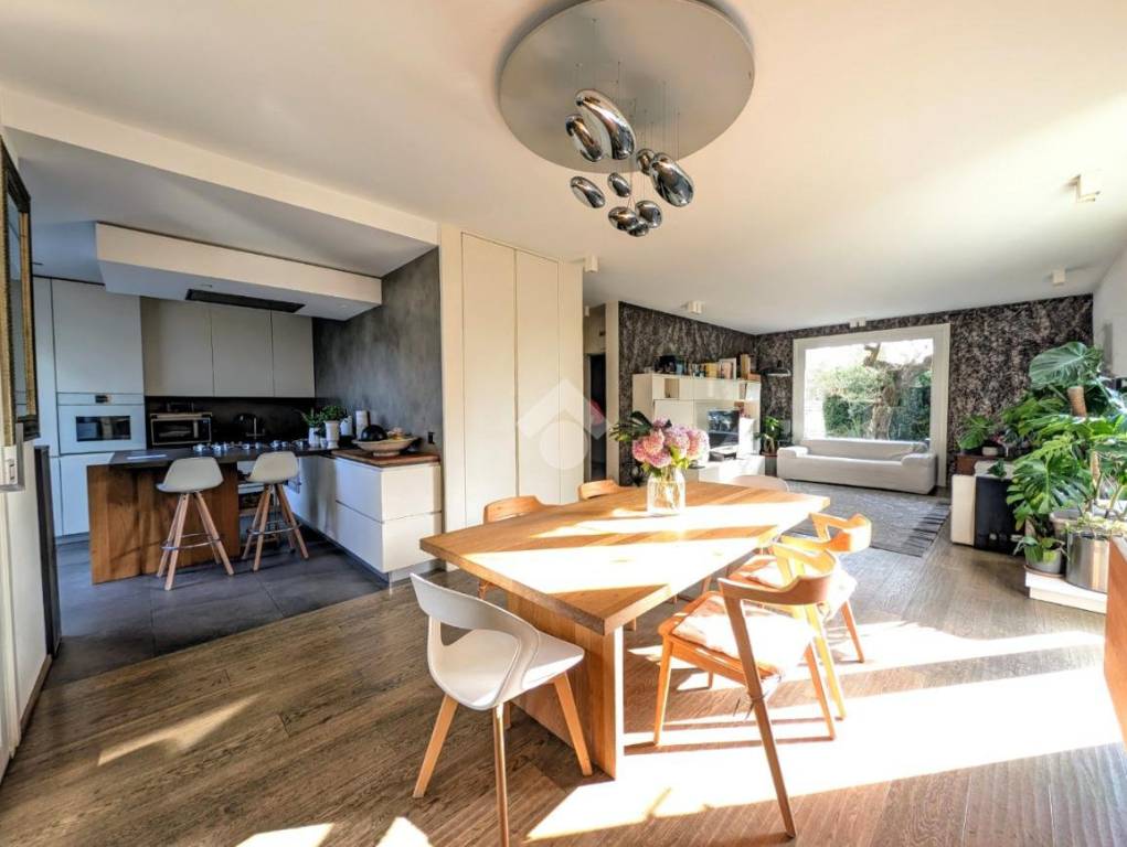 casa indipendente in vendita a Treviso in zona San Pelaio