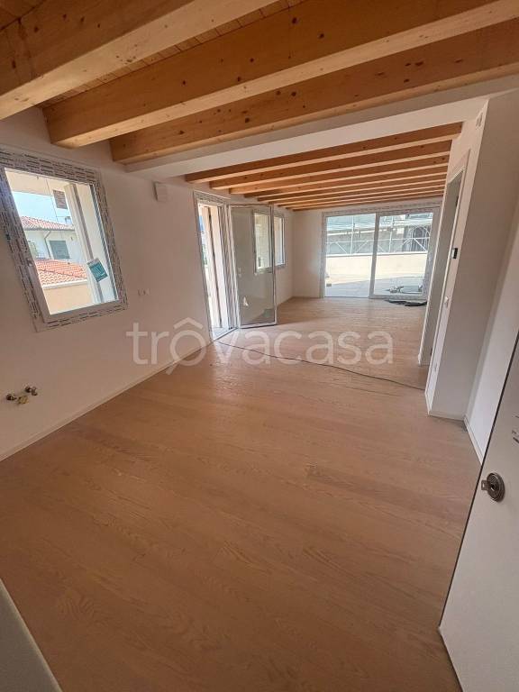 appartamento in vendita a Treviso in zona Santa Bona