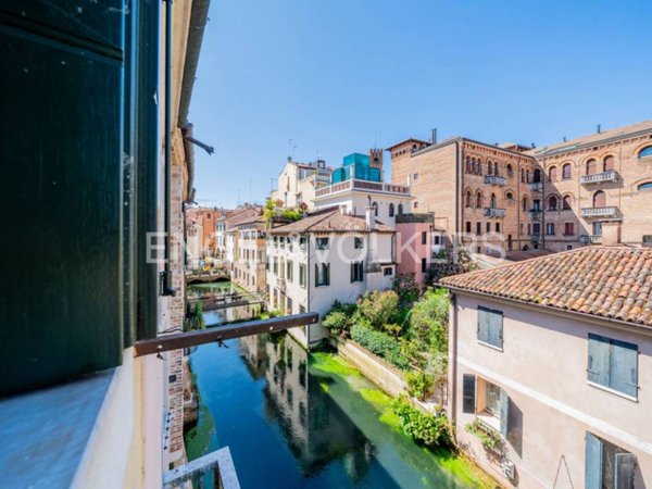 casa indipendente in vendita a Treviso in zona Centro Storico