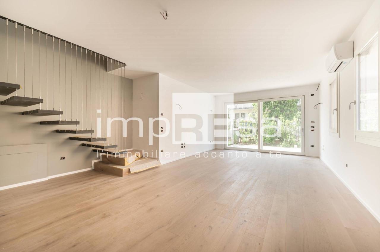 casa indipendente in vendita a Treviso in zona San Lazzaro
