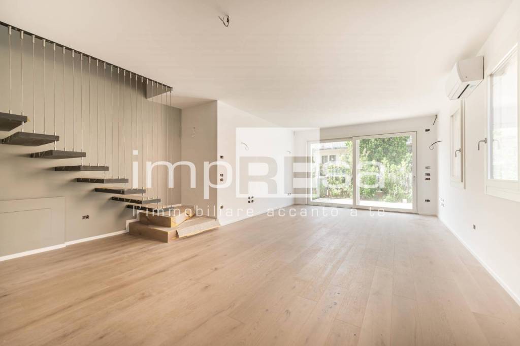 casa indipendente in vendita a Treviso in zona San Lazzaro