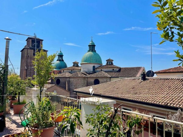appartamento in vendita a Treviso in zona Centro Storico