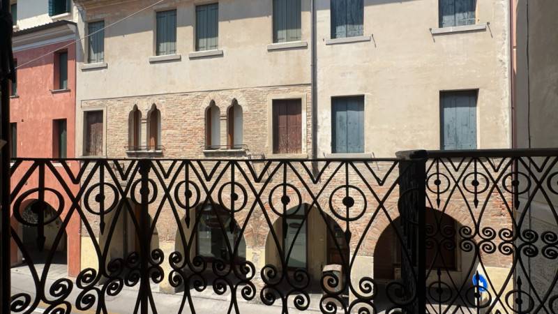 intera palazzina in vendita a Treviso in zona Centro Storico