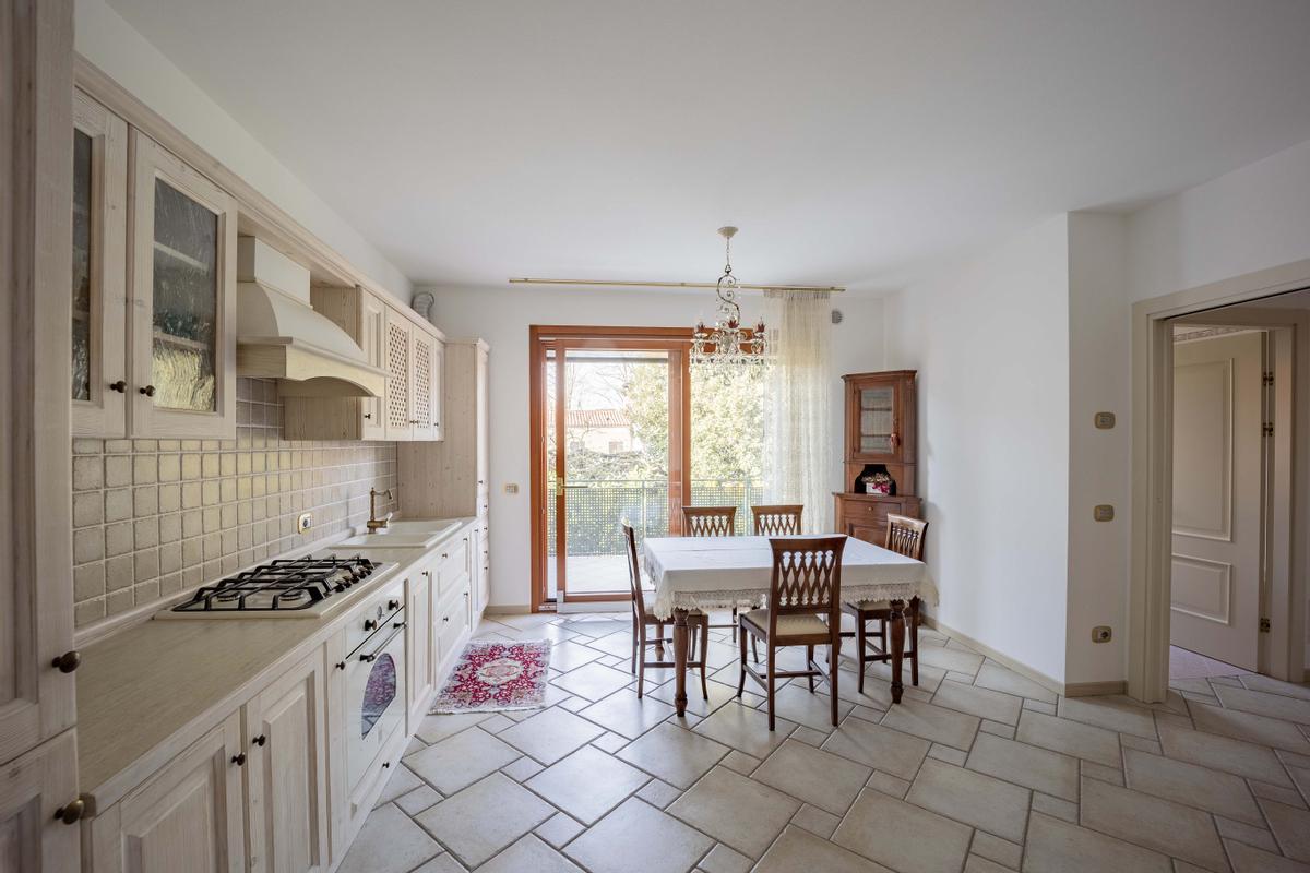 appartamento in vendita a Treviso in zona San Pelaio