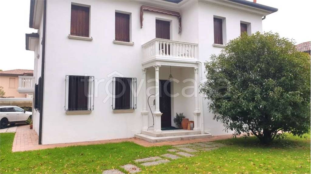casa indipendente in vendita a Treviso in zona Centro Storico