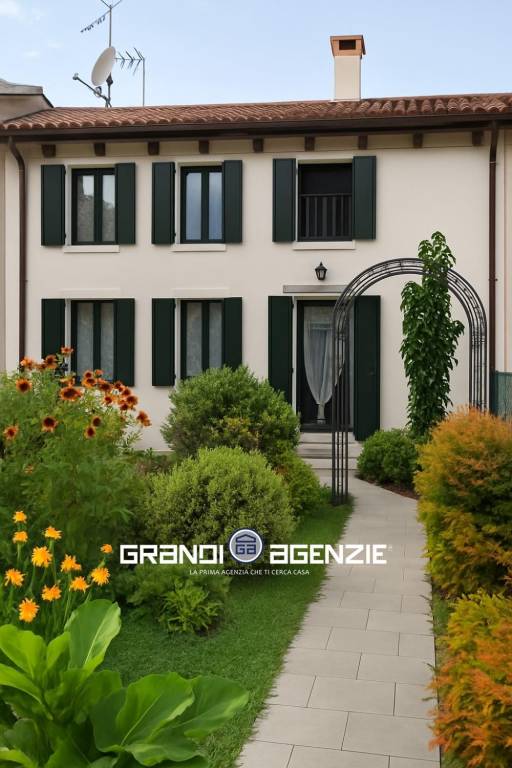 casa indipendente in vendita a Treviso in zona Centro Storico