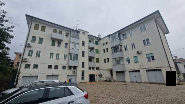 appartamento in vendita a Treviso in zona Centro Storico