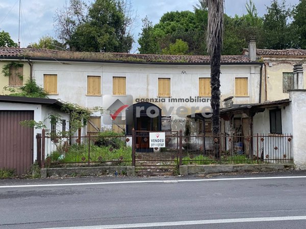 casa indipendente in vendita a Treviso in zona San Pelaio