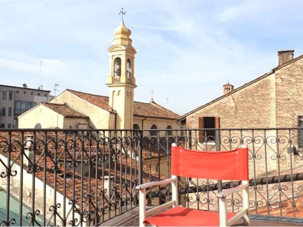 intera palazzina in vendita a Treviso in zona Centro Storico