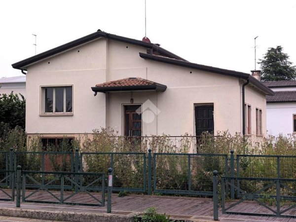 casa indipendente in vendita a Treviso