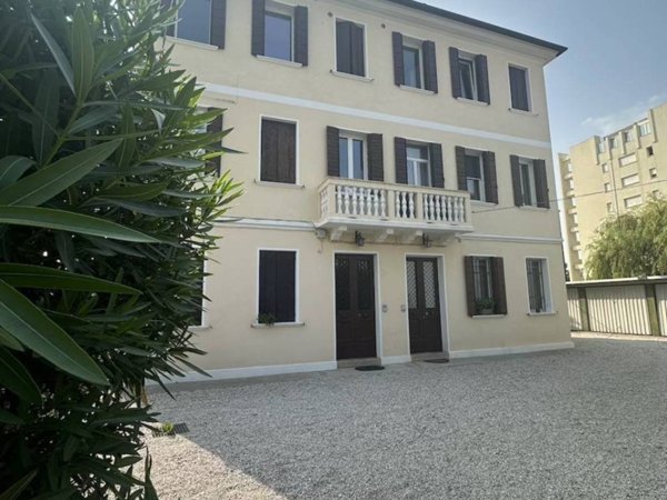 appartamento in vendita a Treviso in zona Centro Storico