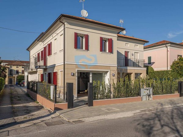 casa indipendente in vendita a Treviso in zona Ghirada / San Zeno