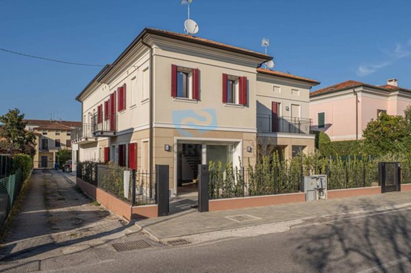 casa indipendente in vendita a Treviso in zona Ghirada / San Zeno