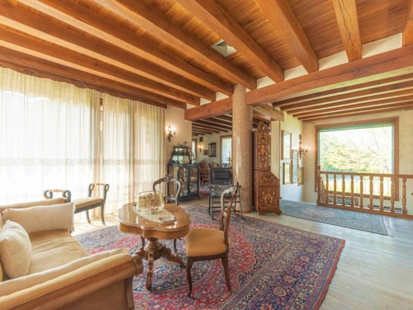 casa indipendente in vendita a Treviso in zona San Pelaio