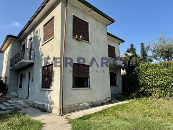 casa indipendente in vendita a Treviso in zona Monigo