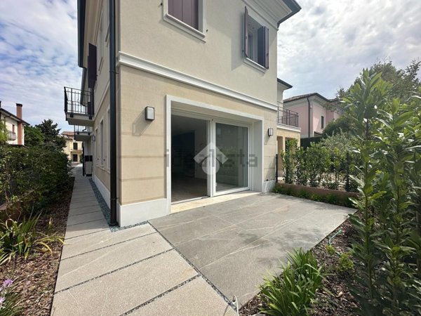 appartamento in vendita a Treviso in zona Ghirada / San Zeno