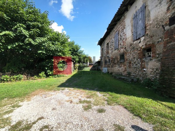 casa indipendente in vendita a Treviso in zona Santa Bona