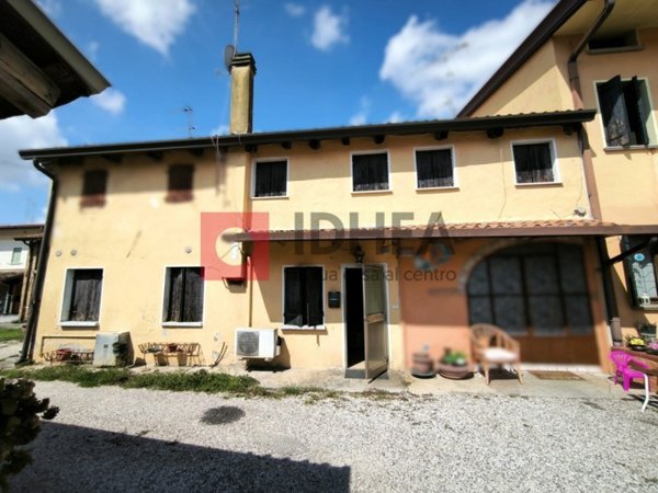 casa indipendente in vendita a Treviso in zona Santa Bona