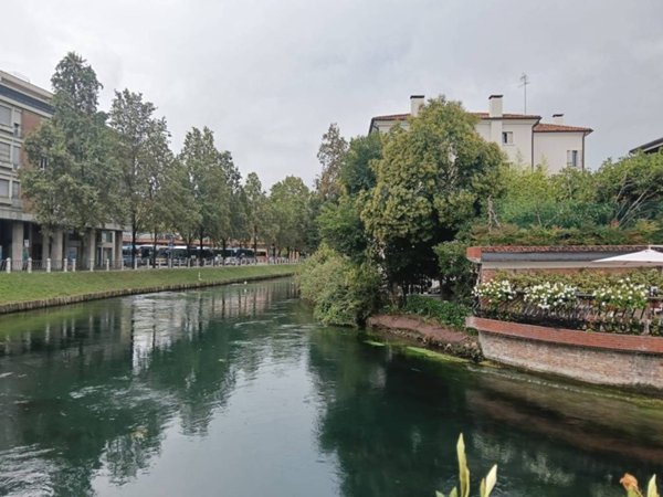 negozio in vendita a Treviso in zona Centro Storico