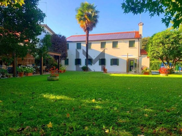 appartamento in vendita a Treviso in zona San Pelaio