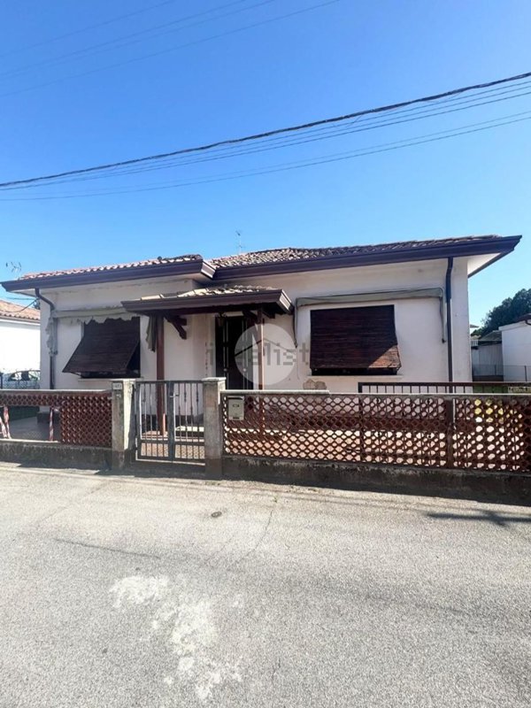 casa indipendente in vendita a Treviso