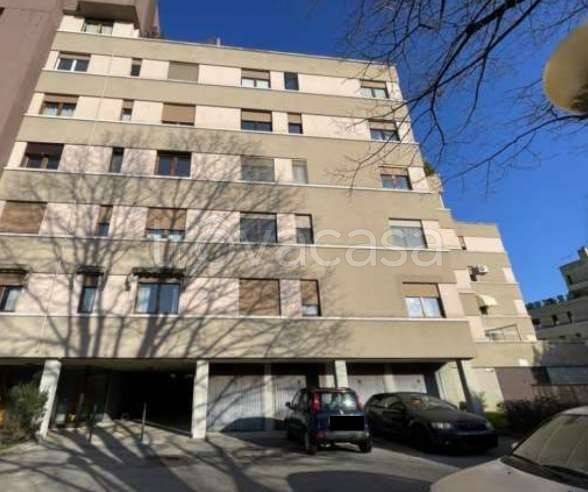 appartamento in vendita a Treviso in zona Monigo