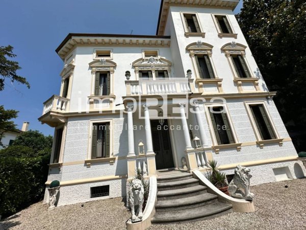casa indipendente in vendita a Treviso