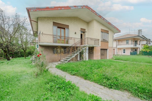 casa indipendente in vendita a Treviso in zona Centro Storico