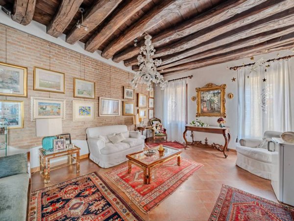 casa indipendente in vendita a Treviso in zona Centro Storico