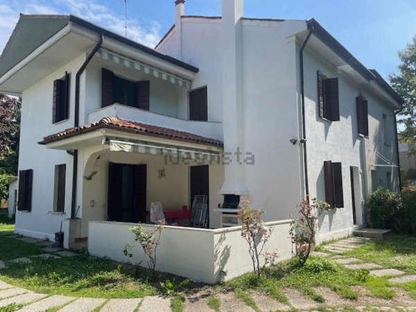 casa indipendente in vendita a Treviso in zona Santa Bona