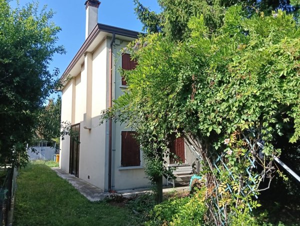 casa indipendente in vendita a Treviso in zona Centro Storico