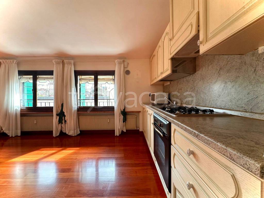 appartamento in vendita a Treviso