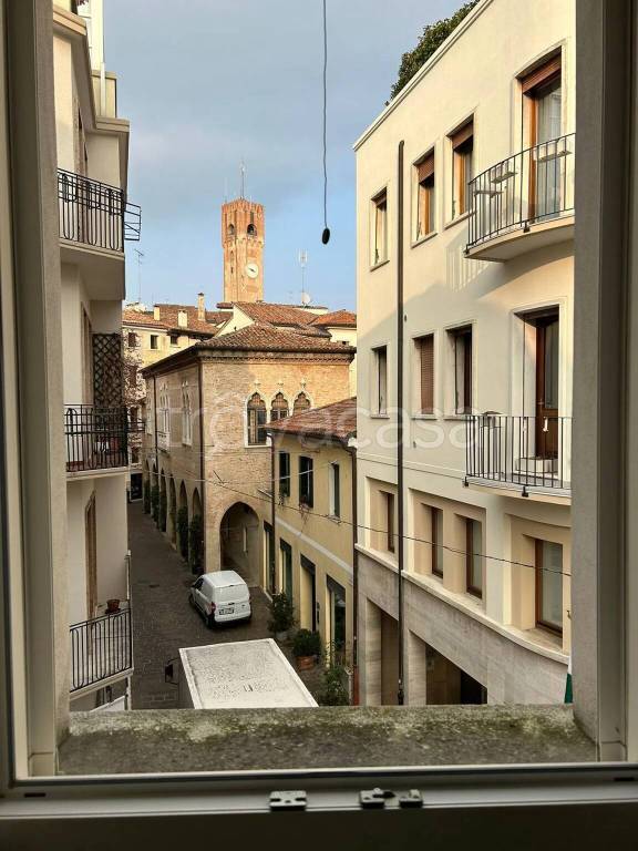 appartamento in vendita a Treviso in zona Centro Storico