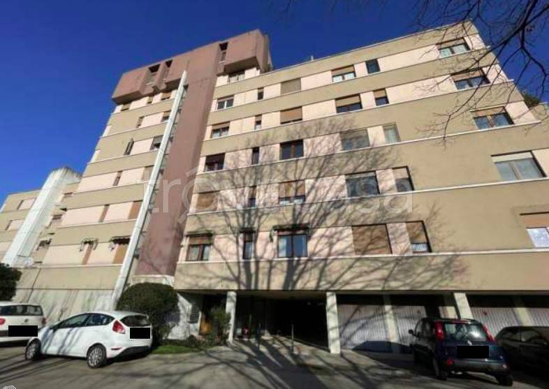 appartamento in vendita a Treviso in zona Santa Bona