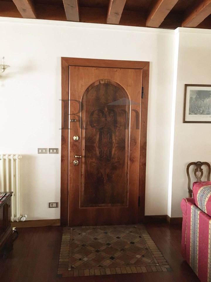 appartamento in vendita a Treviso in zona Centro Storico