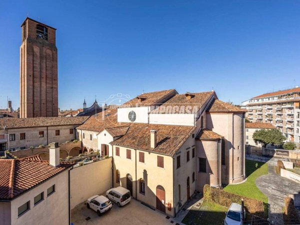 appartamento in vendita a Treviso in zona Centro Storico