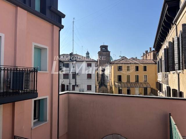 appartamento in vendita a Treviso in zona Centro Storico