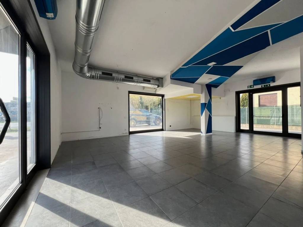 intera palazzina in vendita a Treviso in zona Ghirada / San Zeno