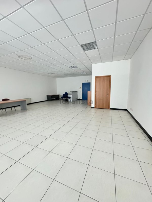 ufficio in vendita a Treviso in zona San Pelaio