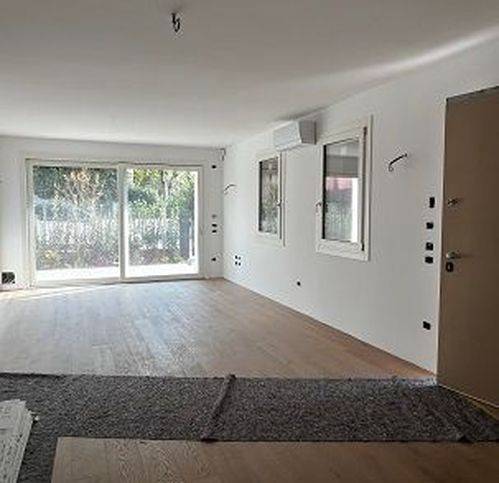 casa indipendente in vendita a Treviso in zona Ghirada / San Zeno