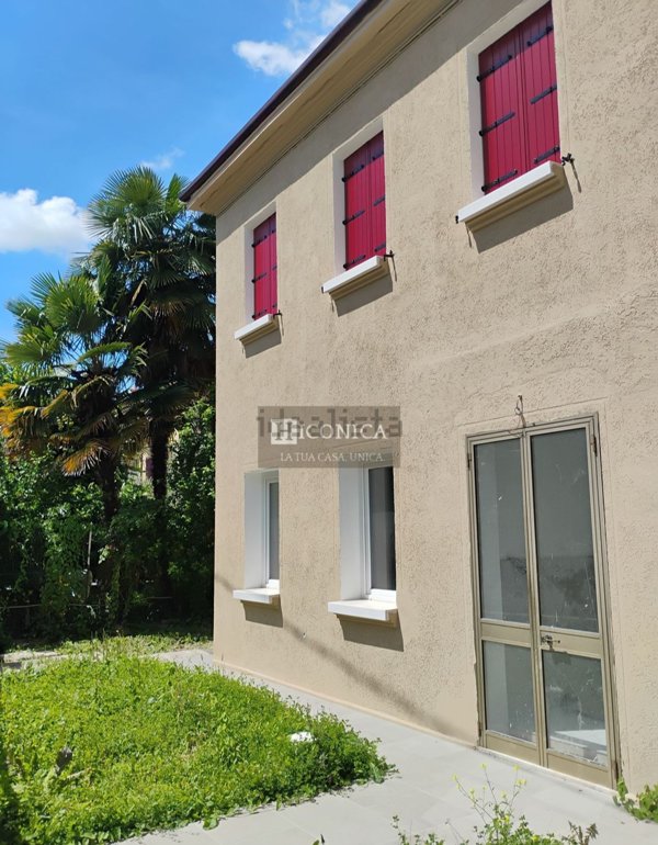 casa indipendente in vendita a Treviso in zona Sant'Antonino
